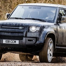 Land Rover Defender V8