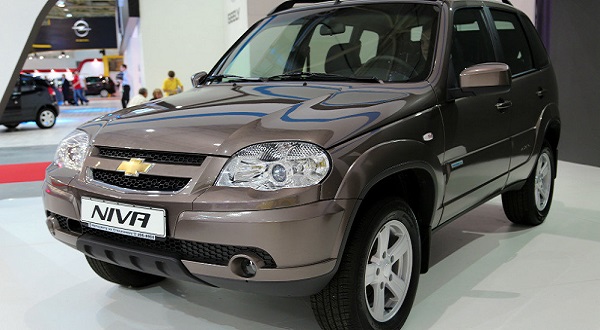 автомобиль Chevrolet Niva