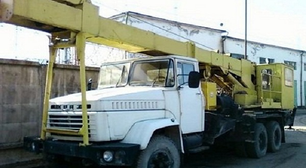 Буровая установка БКМ-1501