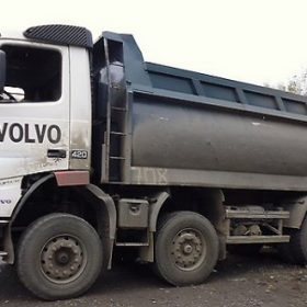 Самосвал Volvo FM 12